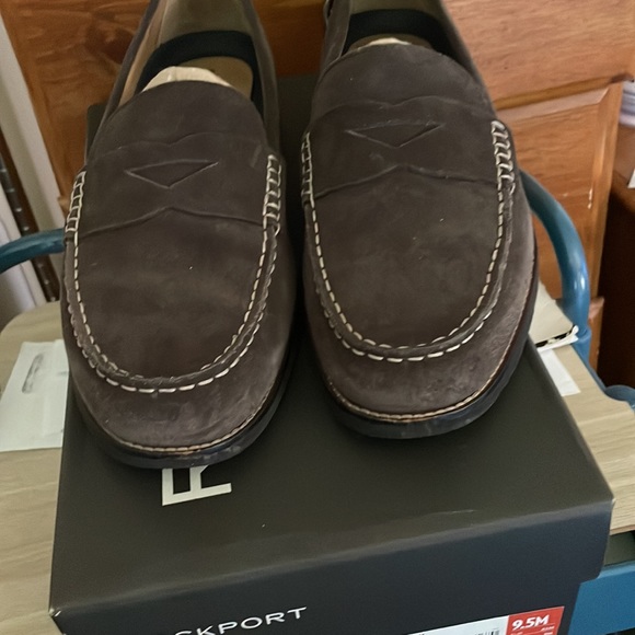 Rockport Classic Move Brown Suede Penny Loafers, Size 9.5M - Picture 2 of 7